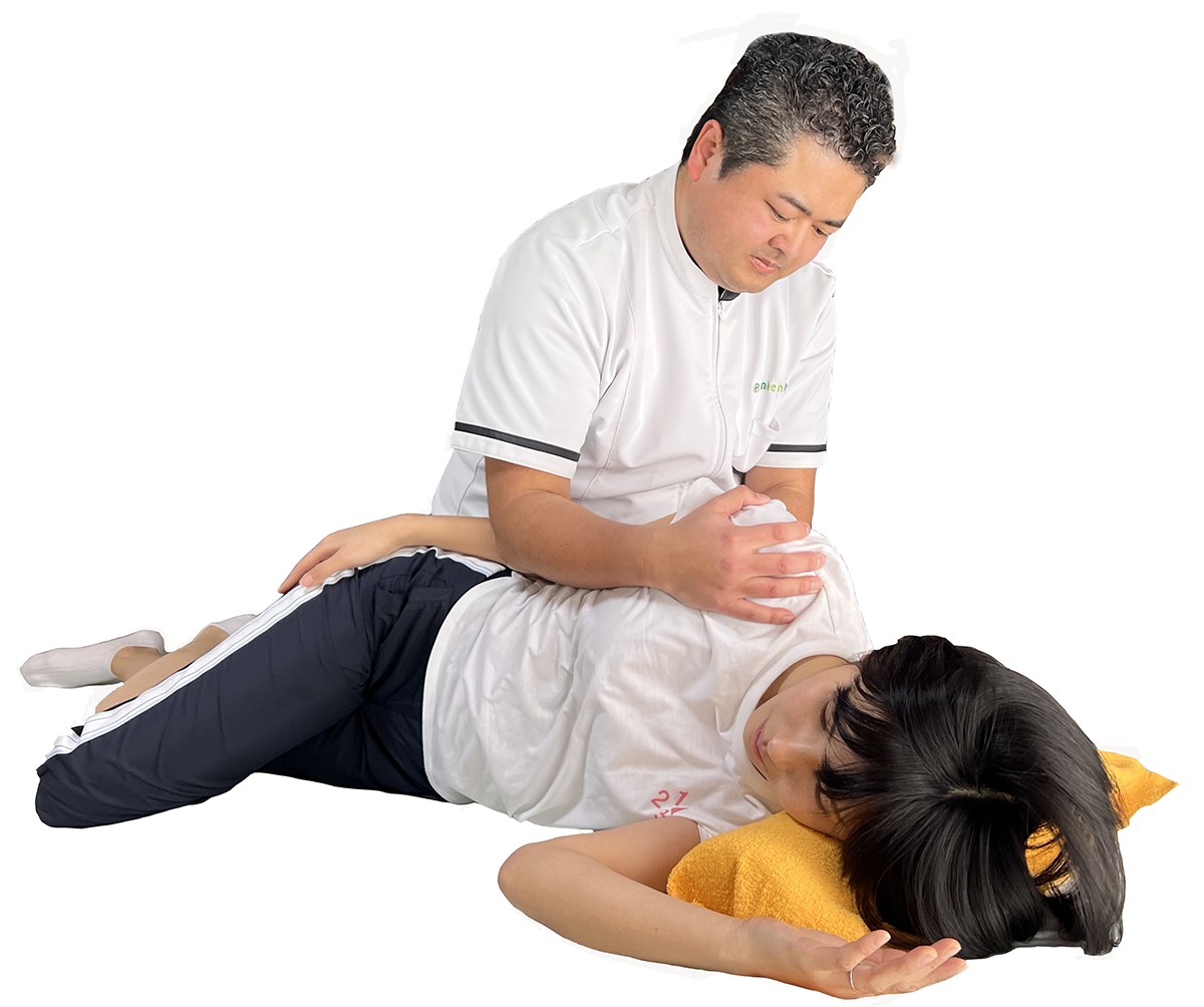 【茨城県常陸太田市】常陸カイロプラクティック　腰の施術の様子